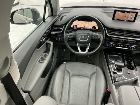 Used 2019 Audi Q7 3.0T Premium Plus AWD/4WD image 32