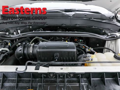 Used 2023 Ford Explorer Limited image 7