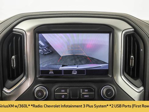 Used 2021 Chevrolet Silverado 1500 LT Trail Boss w/ Convenience Package II AWD/4WD image 9