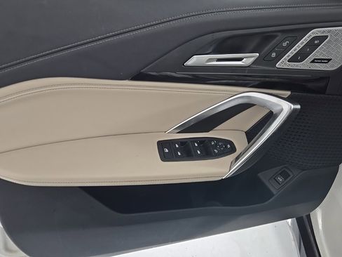 Used 2023 BMW X1 xDrive28i w/ Premium Package image 11