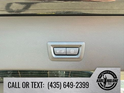 Used 2025 BMW X3 xDrive30i w/ Premium Package image 32