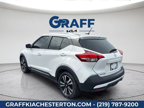 Used 2018 Nissan Kicks SR FWD image 5