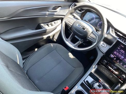 New 2026 Jeep Grand Cherokee L 4WD image 22