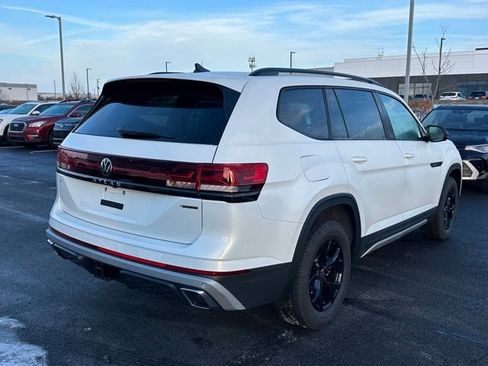 New 2026 Volkswagen Atlas Peak Edition AWD/4WD image 6