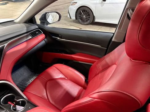 Certified 2020 Toyota Camry XSE image 26