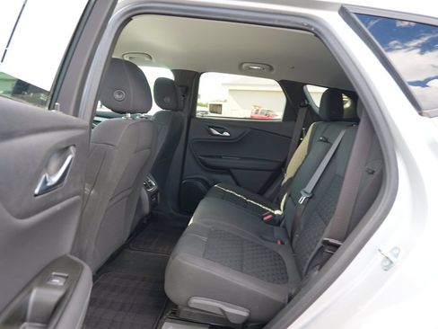 Used 2022 Chevrolet Blazer LT AWD/4WD image 18