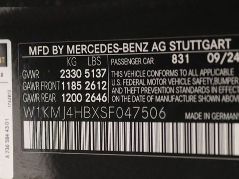 Certified 2025 Mercedes-Benz CLE 300 4MATIC Coupe image 19