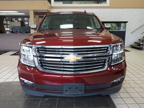 Used 2017 Chevrolet Suburban Premier AWD/4WD image 24