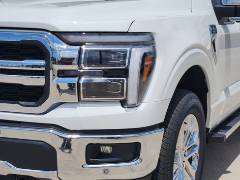 New 2026 Ford F150 Lariat w/ Equipment Group 501A Mid AWD/4WD image 10