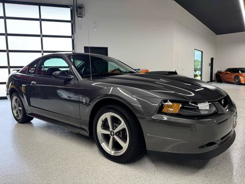 Used 2003 Ford Mustang Mach 1 RWD image 17