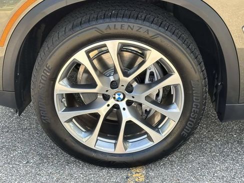 Used 2026 BMW X5 xDrive40i AWD/4WD image 13