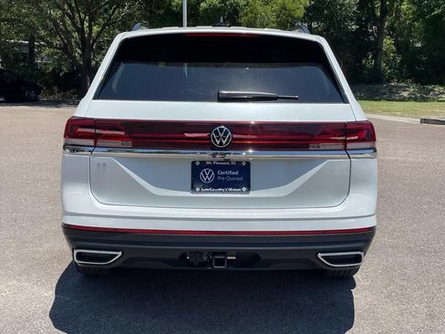 Used 2026 Volkswagen Atlas SE w/ Black Wheel Package FWD image 25