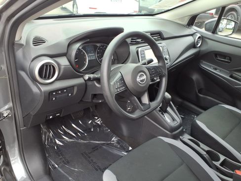 Certified 2025 Nissan Versa S w/ Trunk Package FWD image 13