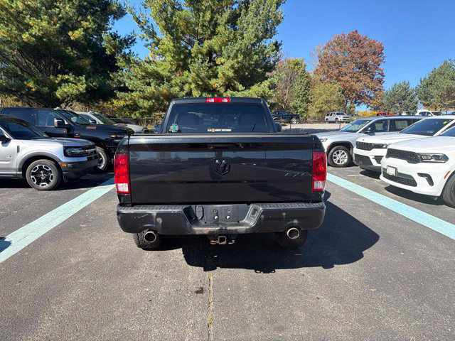 Used 2019 RAM 1500 Express w/ Express Value Package AWD/4WD image 4
