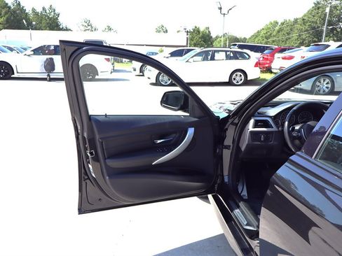Used 2014 BMW 335i Sedan RWD image 34