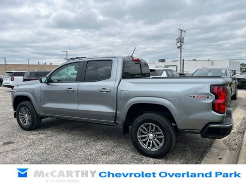 Used 2024 Chevrolet Colorado LT w/ LT Convenience Package AWD/4WD image 4
