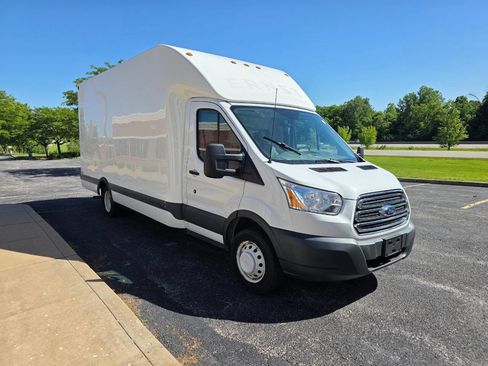 Used 2017 Ford Transit 350 178 DRW w/ Exterior Upgrade Package RWD image 4