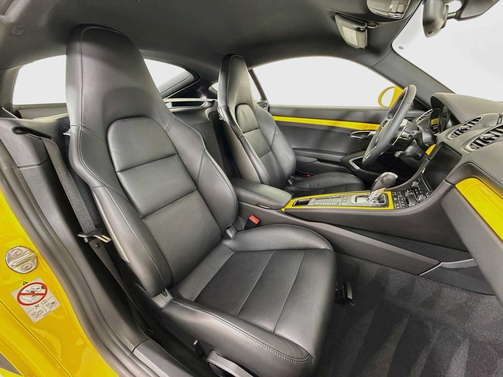 Certified 2023 Porsche 718 Cayman RWD image 25