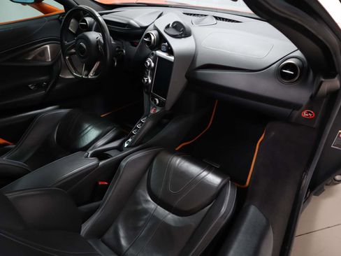 Used 2019 McLaren 720S Luxury image 11