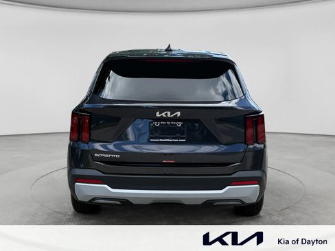 New 2026 Kia Sorento LX FWD image 6
