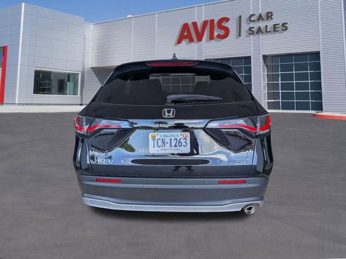 Used 2025 Honda HR-V Sport image 9