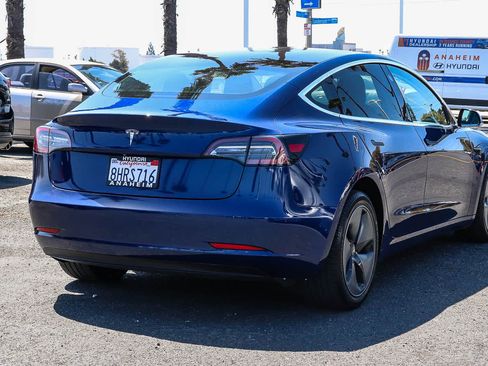 Used 2018 Tesla Model 3 RWD image 7