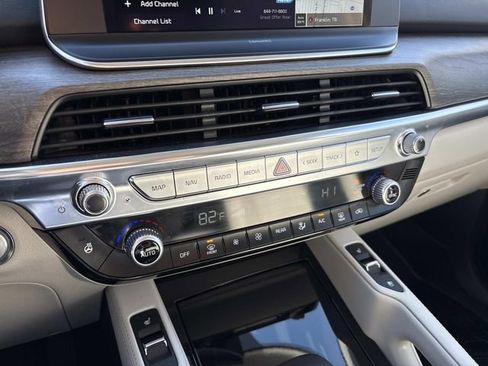Used 2022 Kia Telluride EX image 34