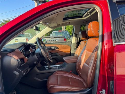 Used 2019 Chevrolet Traverse High Country AWD/4WD image 21