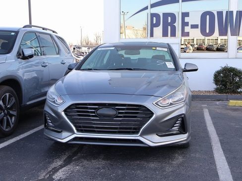 Used 2018 Hyundai Sonata Limited image 10