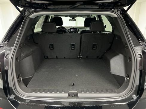 Certified 2023 Chevrolet Equinox LS w/ LS Convenience Package AWD/4WD image 25