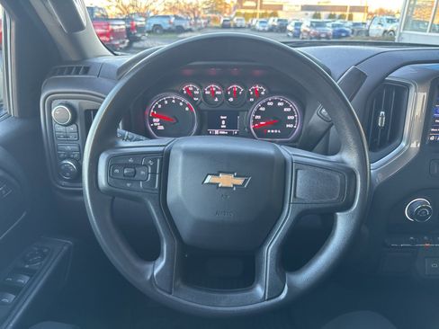 Used 2024 Chevrolet Silverado 1500 Custom image 20