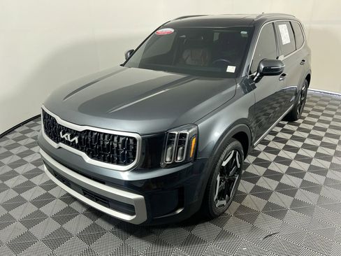 Used 2023 Kia Telluride EX FWD image 7