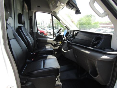 Used 2024 Ford Transit 250 148 High Roof Extended AWD image 24