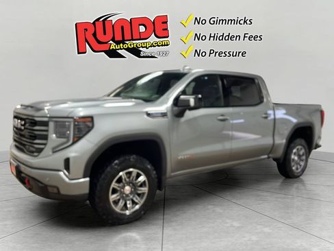 Used 2024 GMC Sierra 1500 AT4 w/ AT4 Premium Package AWD/4WD image 1
