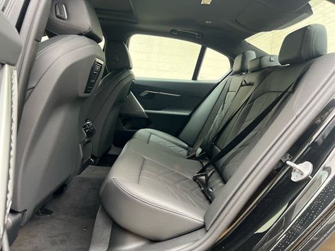 Used 2025 BMW 530i xDrive 530i xDrive image 16