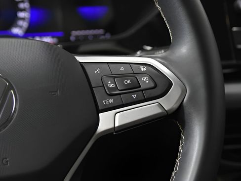 Used 2024 Volkswagen Taos S image 15