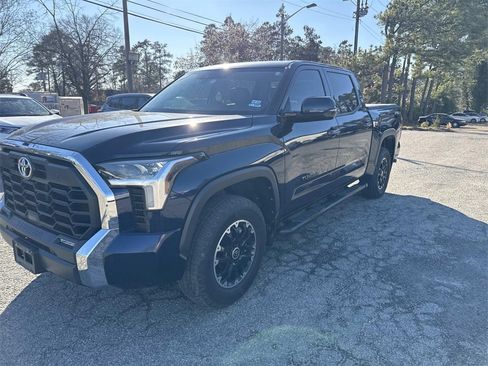 Used 2023 Toyota Tundra SR5 image 3