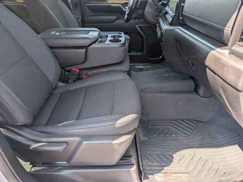 Used 2025 Chevrolet Silverado 2500 LT AWD/4WD image 28