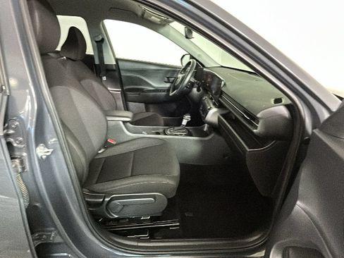 Used 2024 Hyundai Kona SEL FWD image 34