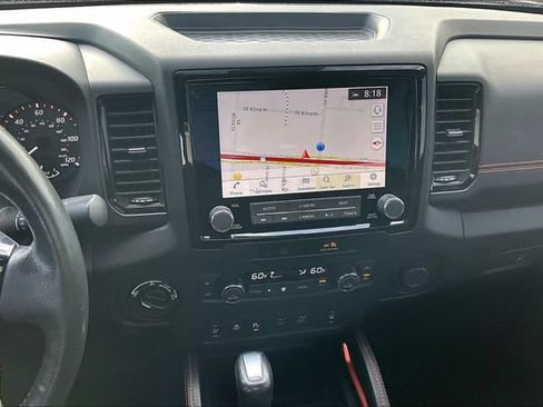 Used 2022 Nissan Frontier PRO-4X AWD/4WD image 4