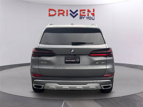 Used 2026 BMW X5 sDrive40i w/ Premium Package RWD image 5