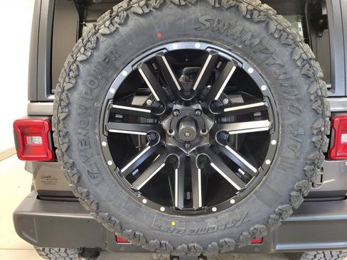 Used 2021 Jeep Wrangler Unlimited Sport AWD/4WD image 27