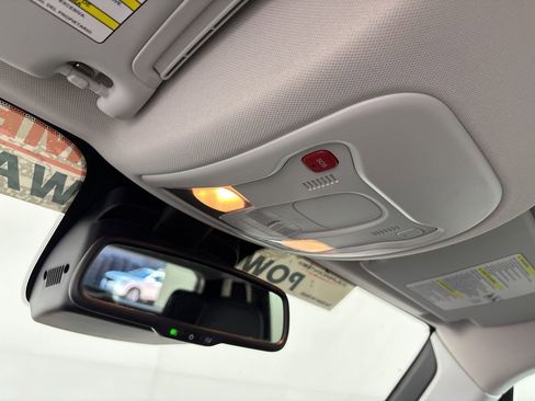 Used 2022 Jeep Renegade Trailhawk image 19