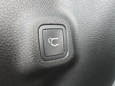 Used 2022 Jeep Compass Limited w/ (RED) Package image 52