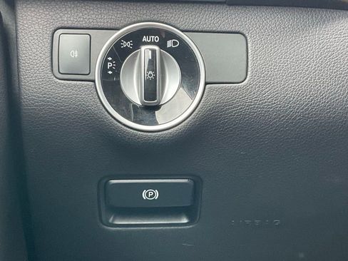 Used 2017 Mercedes-Benz GLE 350 4MATIC image 14