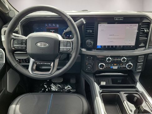 New 2026 Ford F250 Platinum w/ FX4 Off-Road Package AWD/4WD image 8