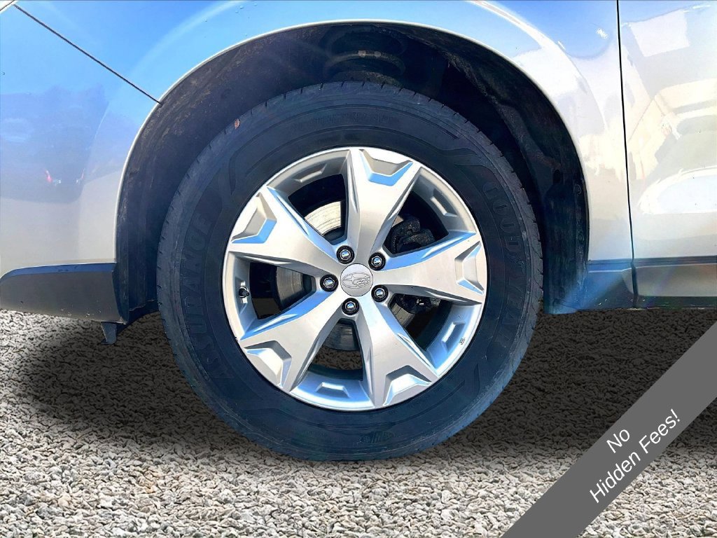 Used 2014 Subaru Forester 2.5i Limited AWD/4WD image 8