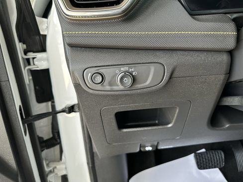 Certified 2025 Chevrolet TrailBlazer ACTIV w/ Convenience Package FWD image 17