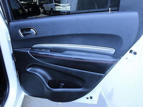 Used 2017 Dodge Durango R/T w/ Technology Group image 17