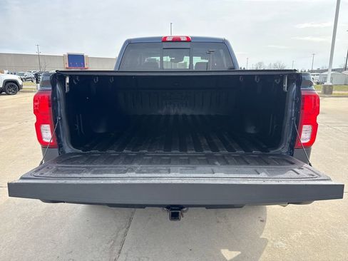 Used 2018 Chevrolet Silverado 1500 LTZ Z71 w/ Centennial Edition image 7